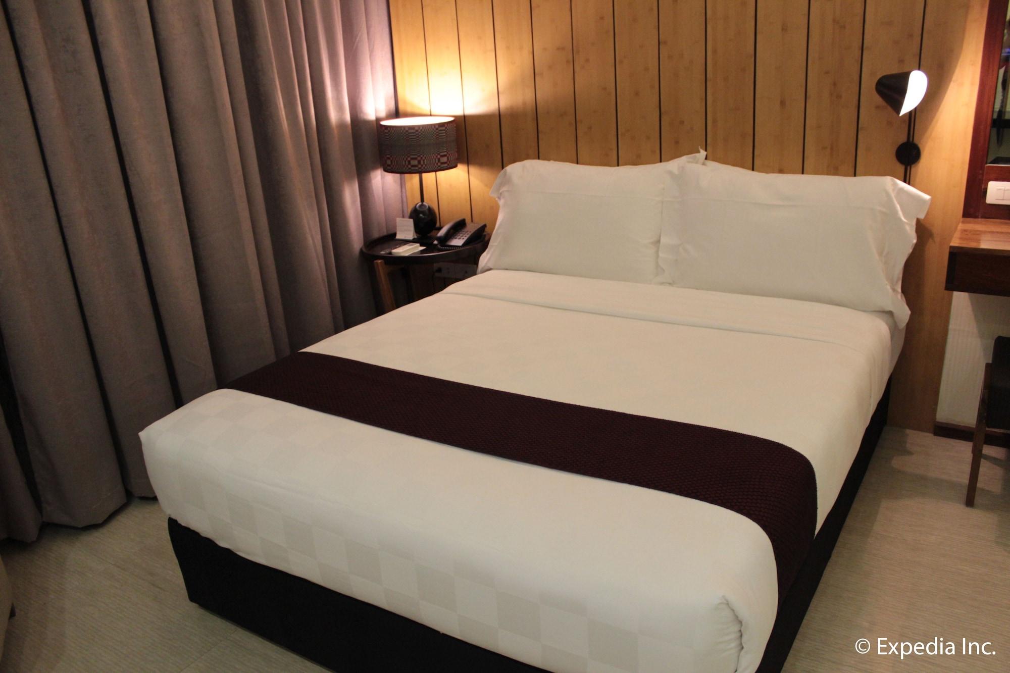 One Vittoria Hotel Vigan Exterior photo